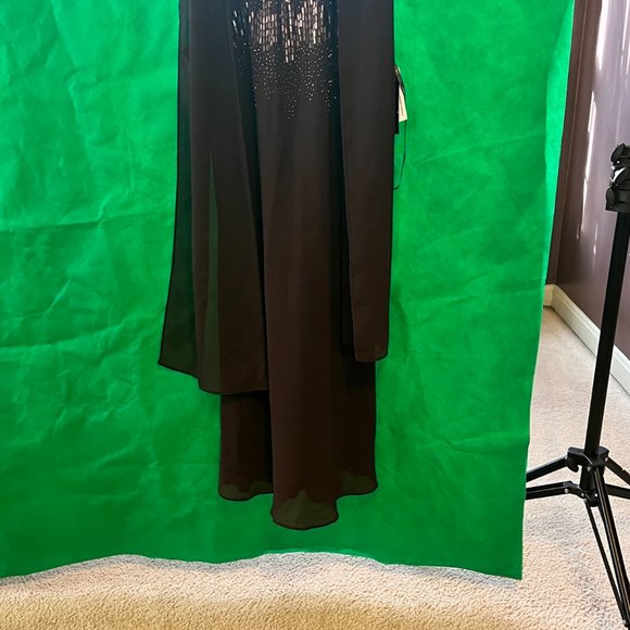 Brown Dress with Sequins and Wrap - Picture 2 of 5